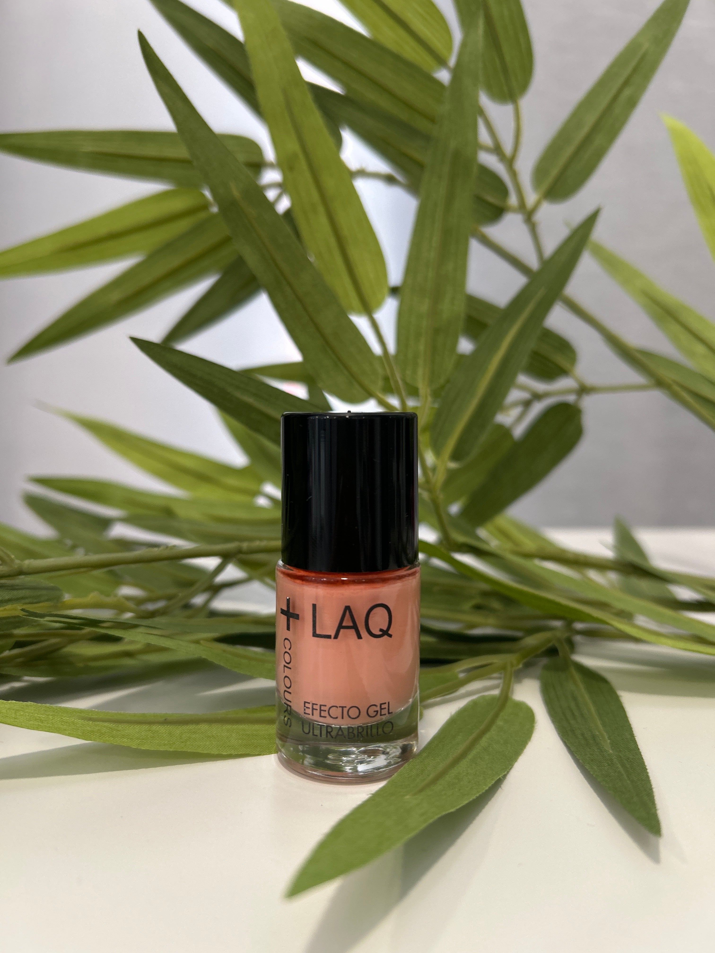 +LAQ COLOURS ESMALTE 242