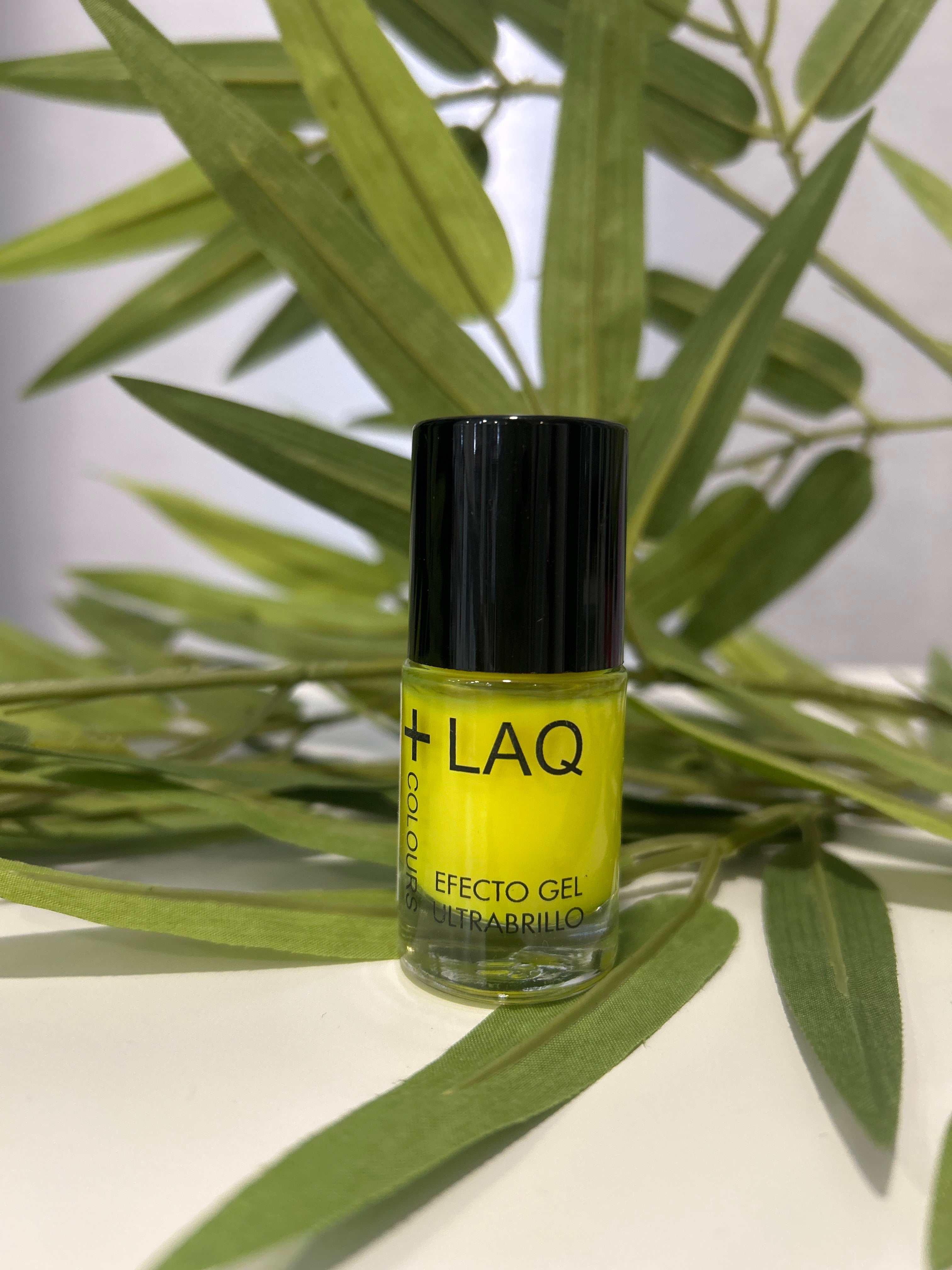 +LAQ COLOURS ESMALTE FLUOR 2