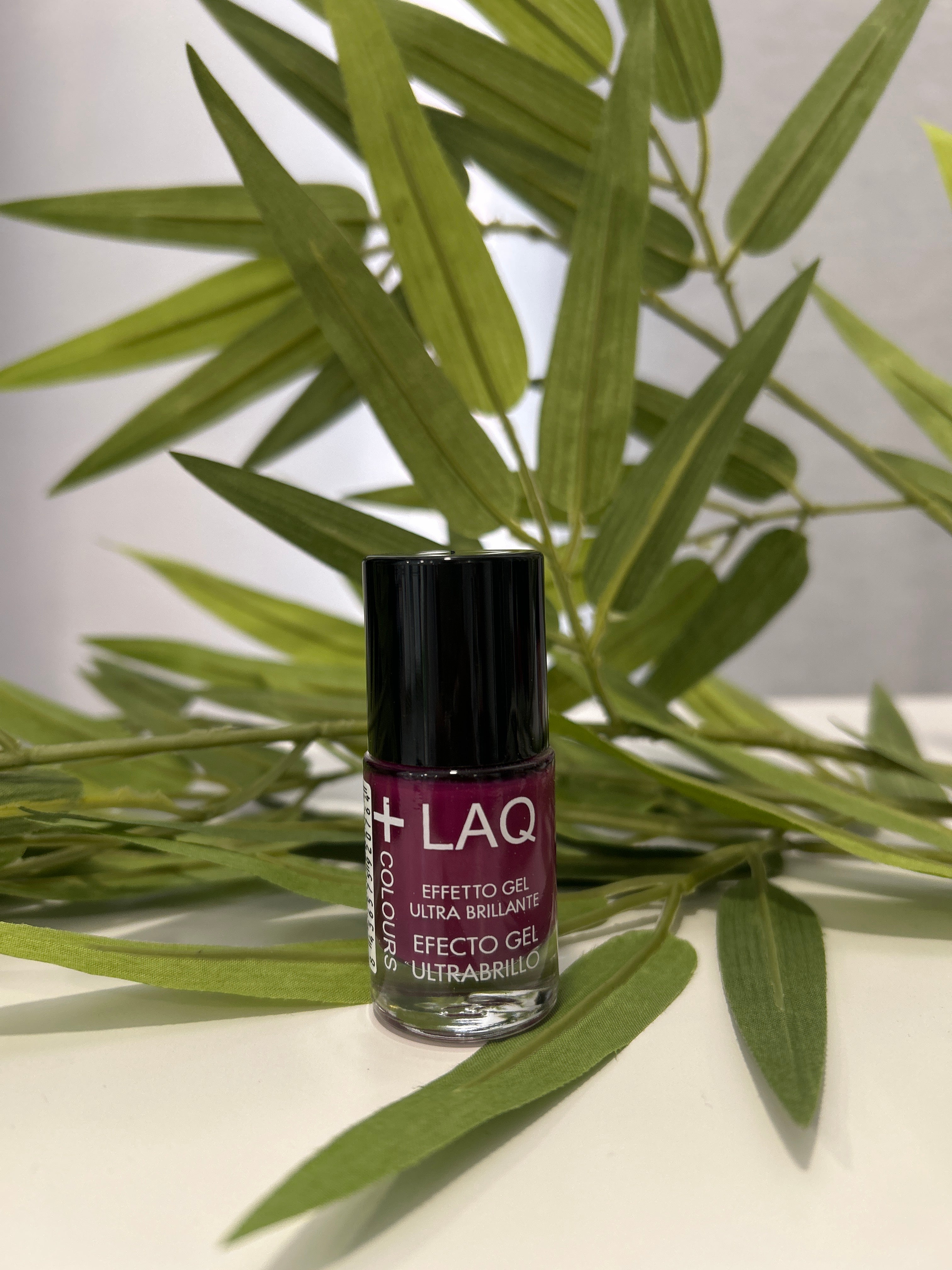 +LAQ COLOURS ESMALTE 231