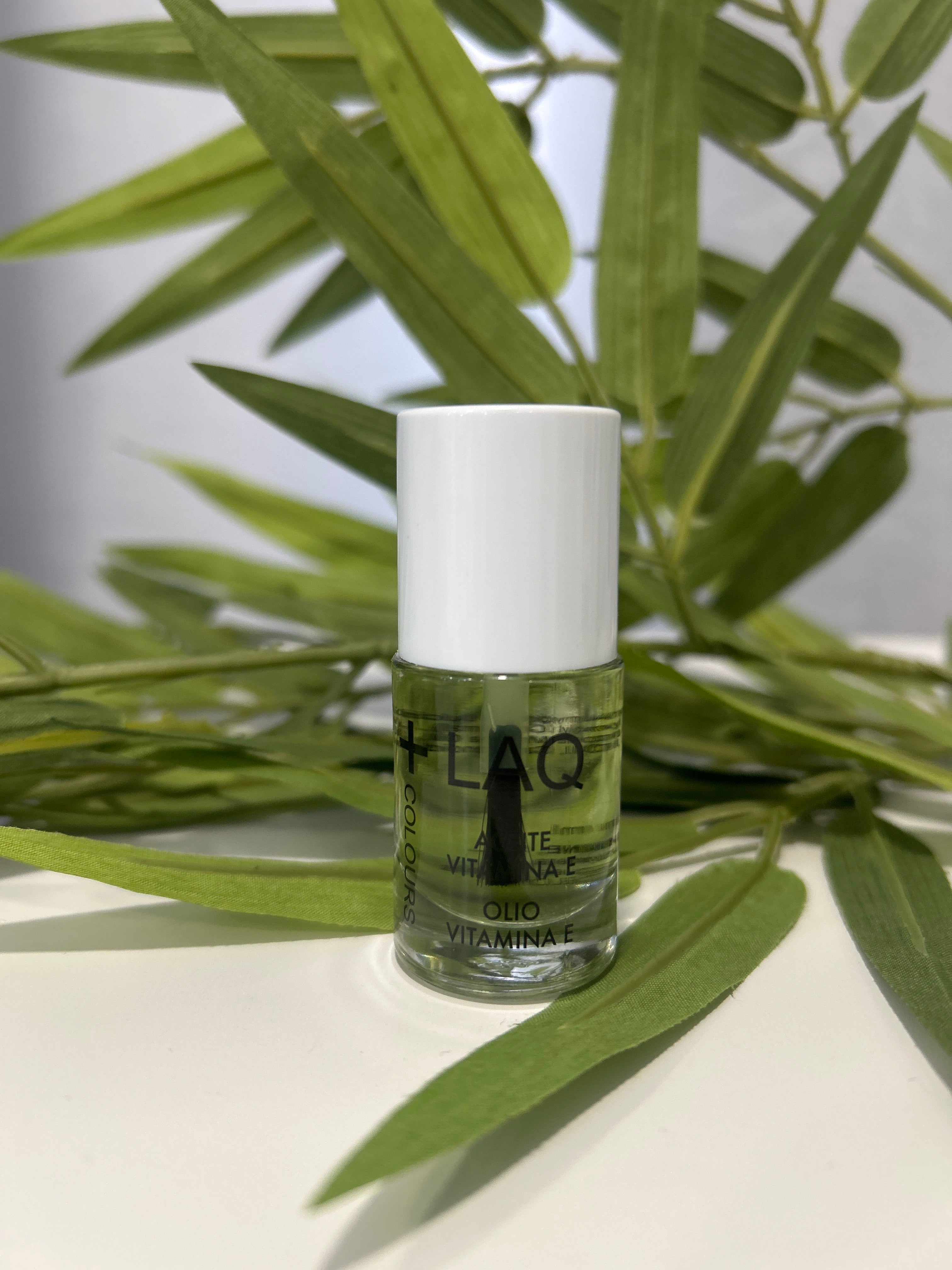 +LAQ COLOURS VITAMIN ARGAN OIL 1 ENVASE 10 ML