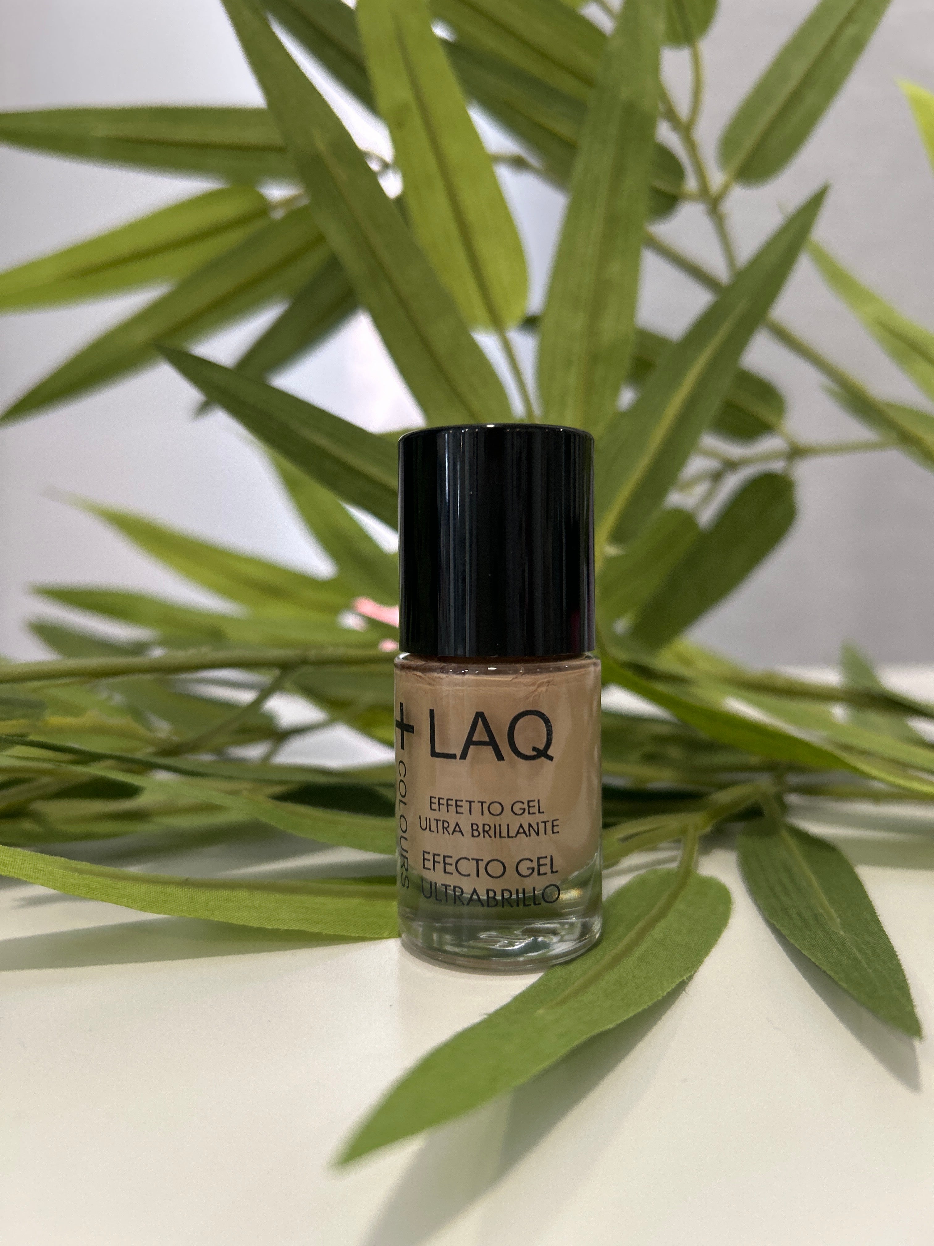 +LAQ COLOURS ESMALTE 222