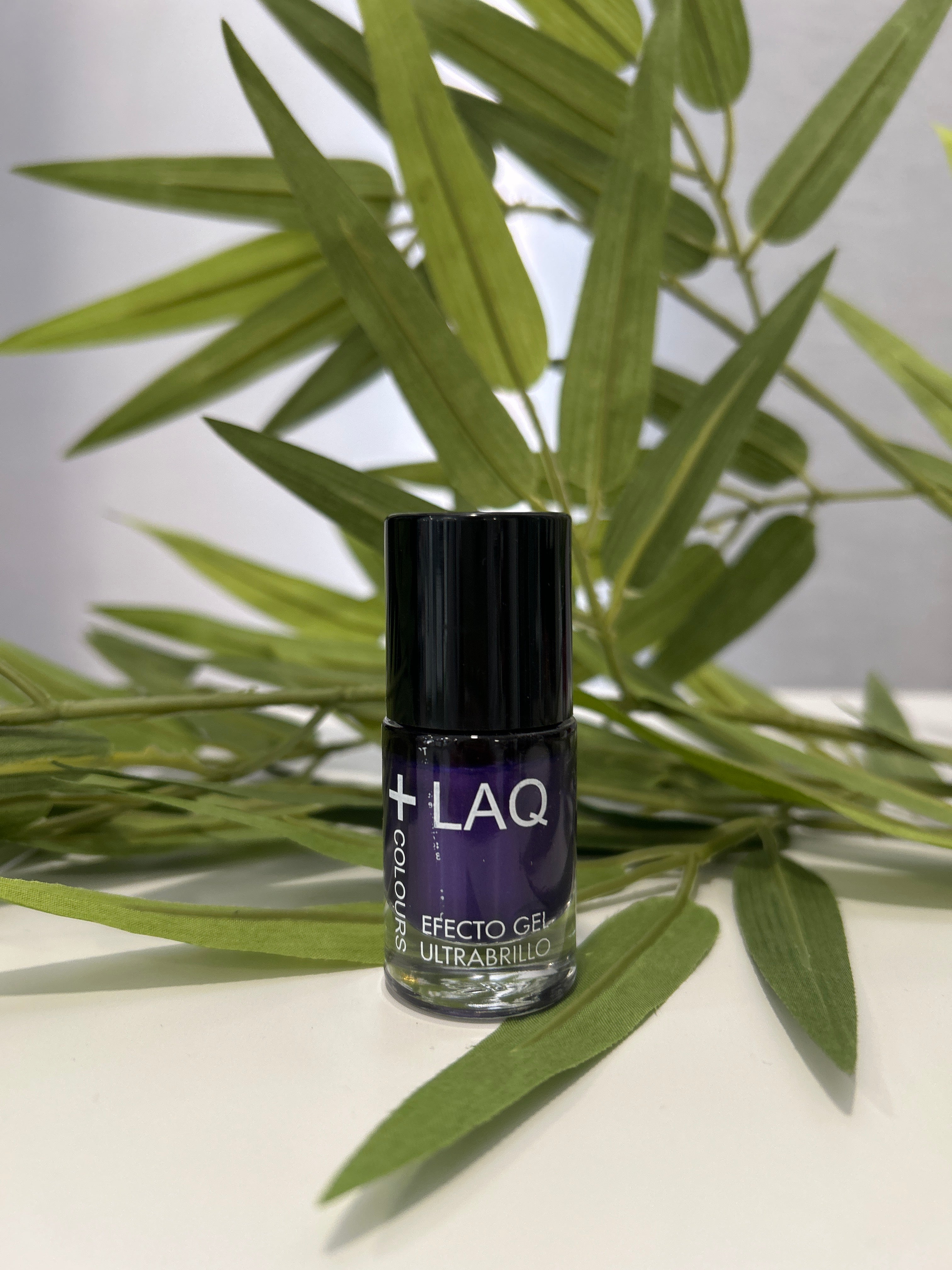 +LAQ COLOURS ESMALTE 239