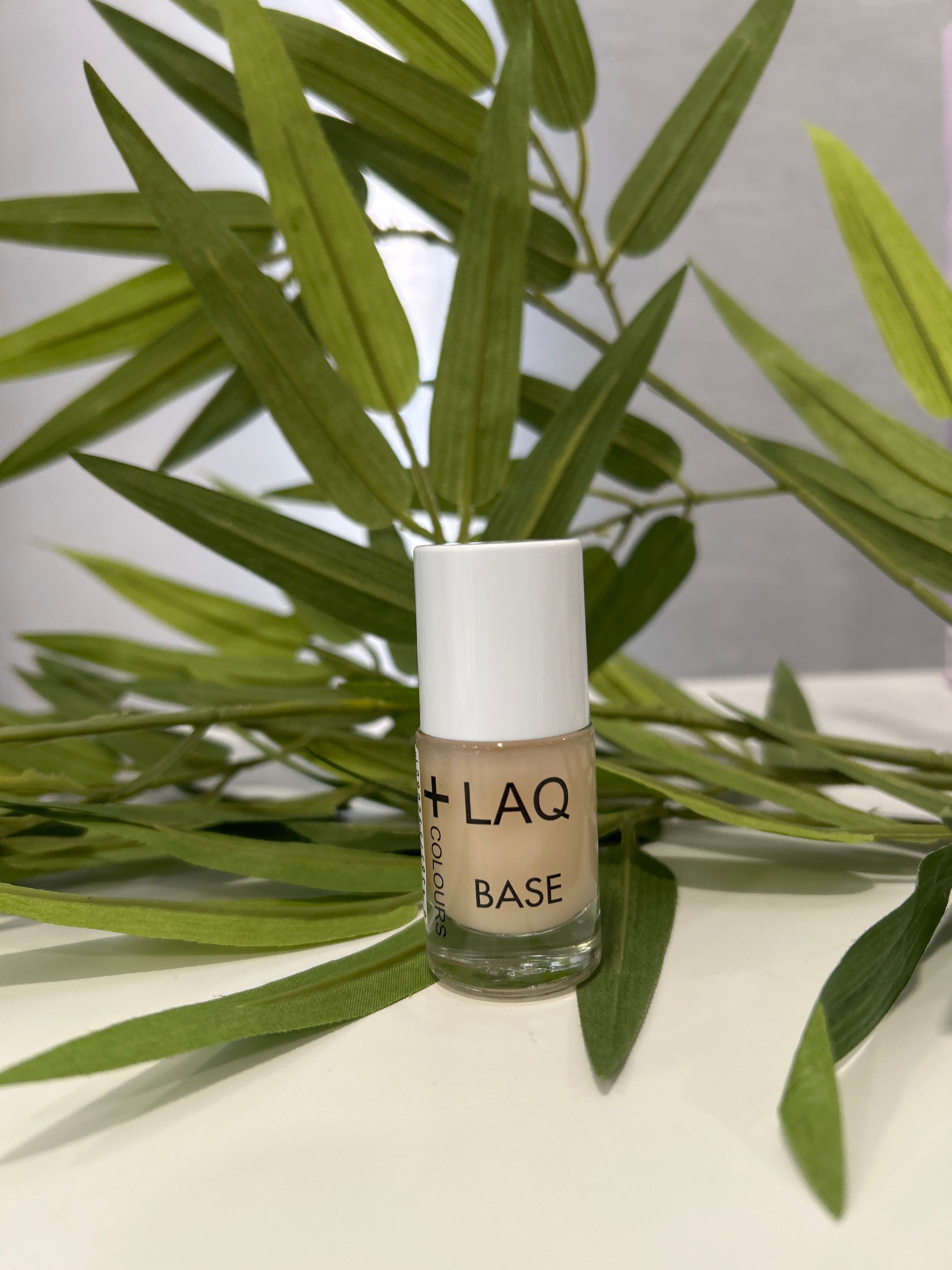 +LAQ COLOURS ESMALTE 227